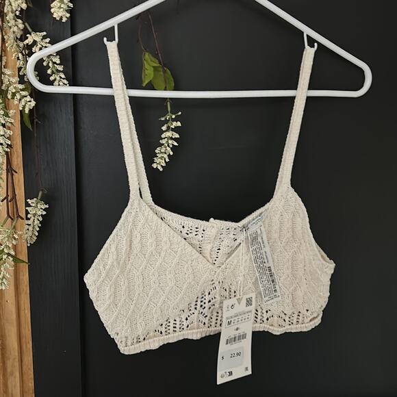 NWT Zara Crochet Bralette. Size M - Picture 1 of 4